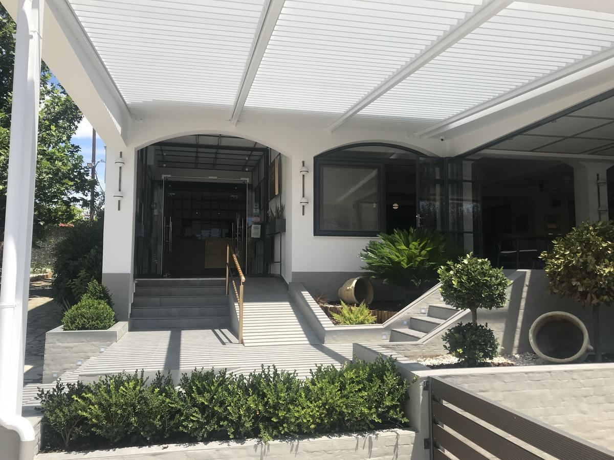Fanari Hotel Exterior photo